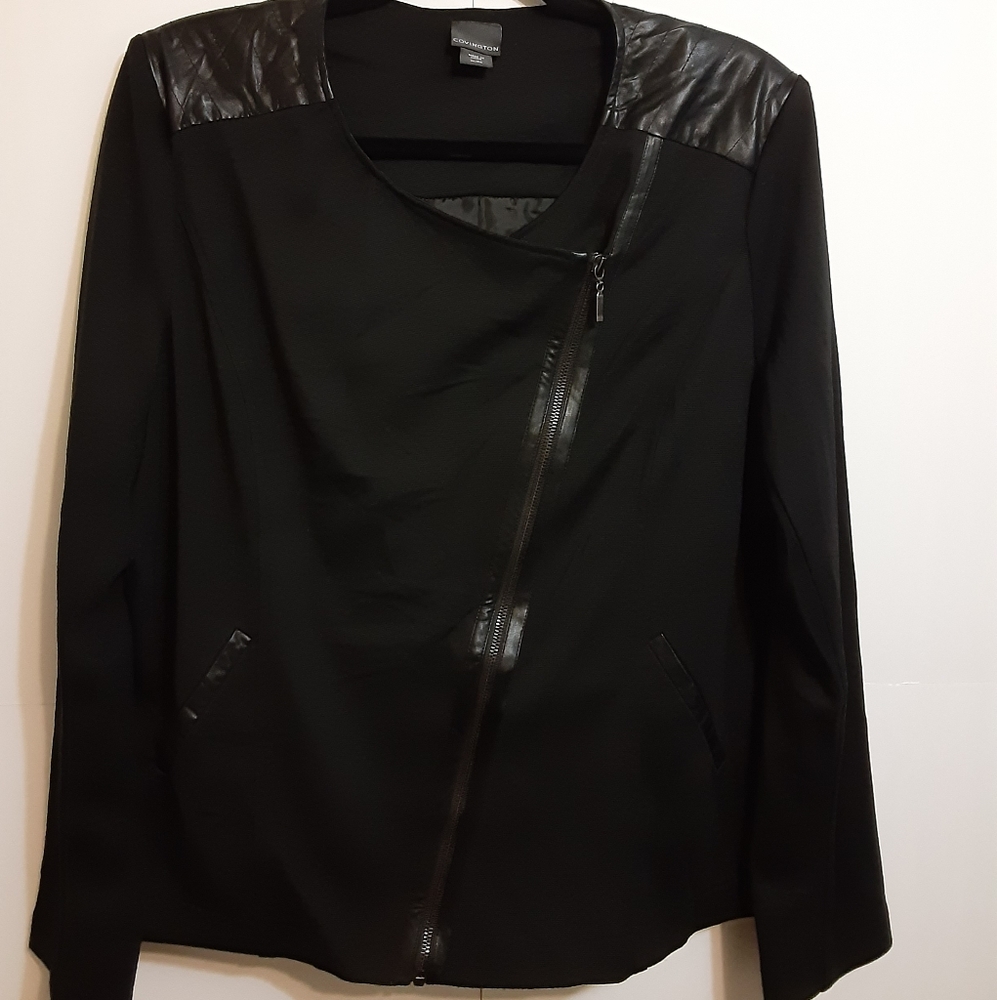 Covington light weight Jacket Size XL
